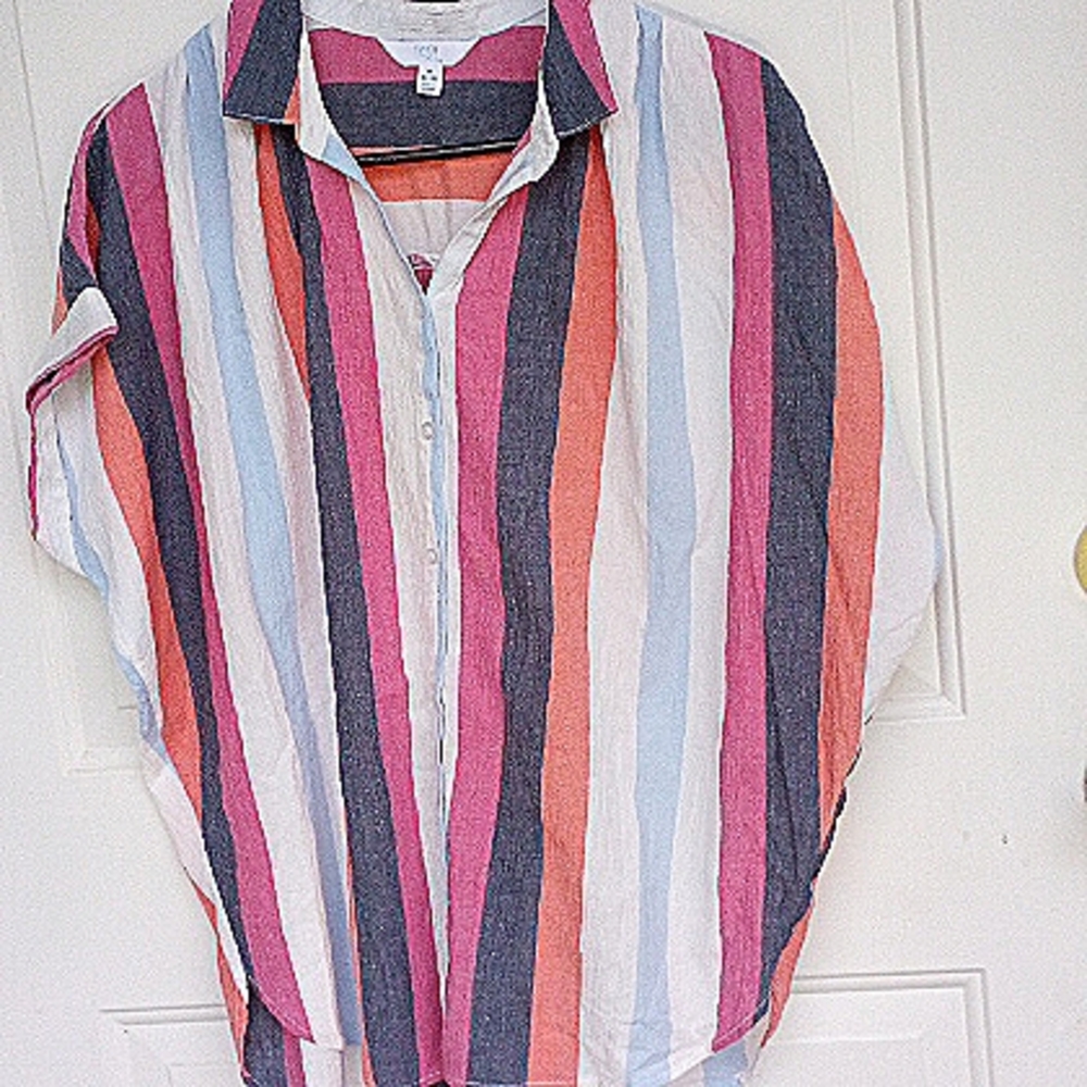 Short sleeve blouse